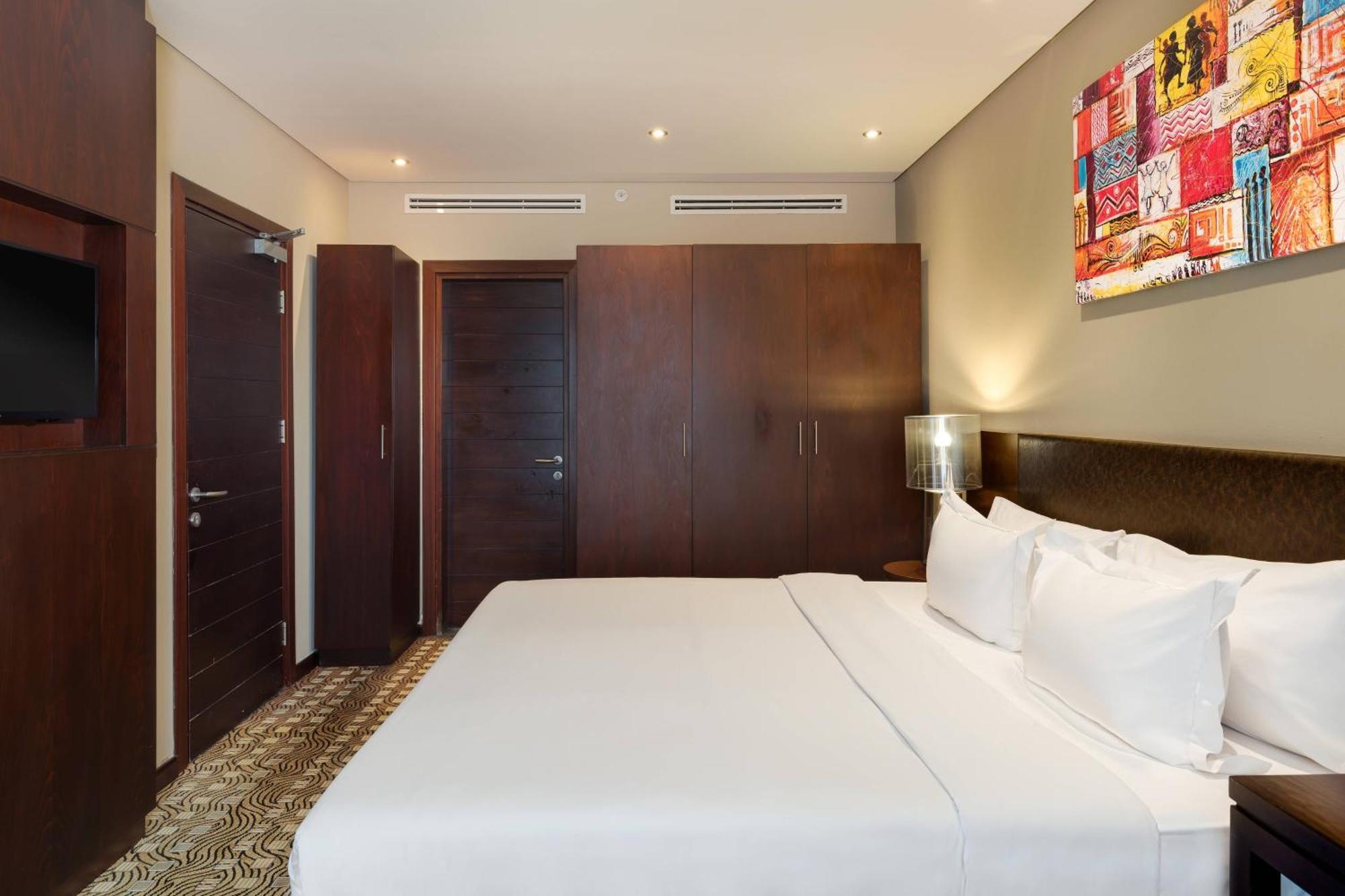 Protea Hotel By Marriott Owerri Select Bagian luar foto