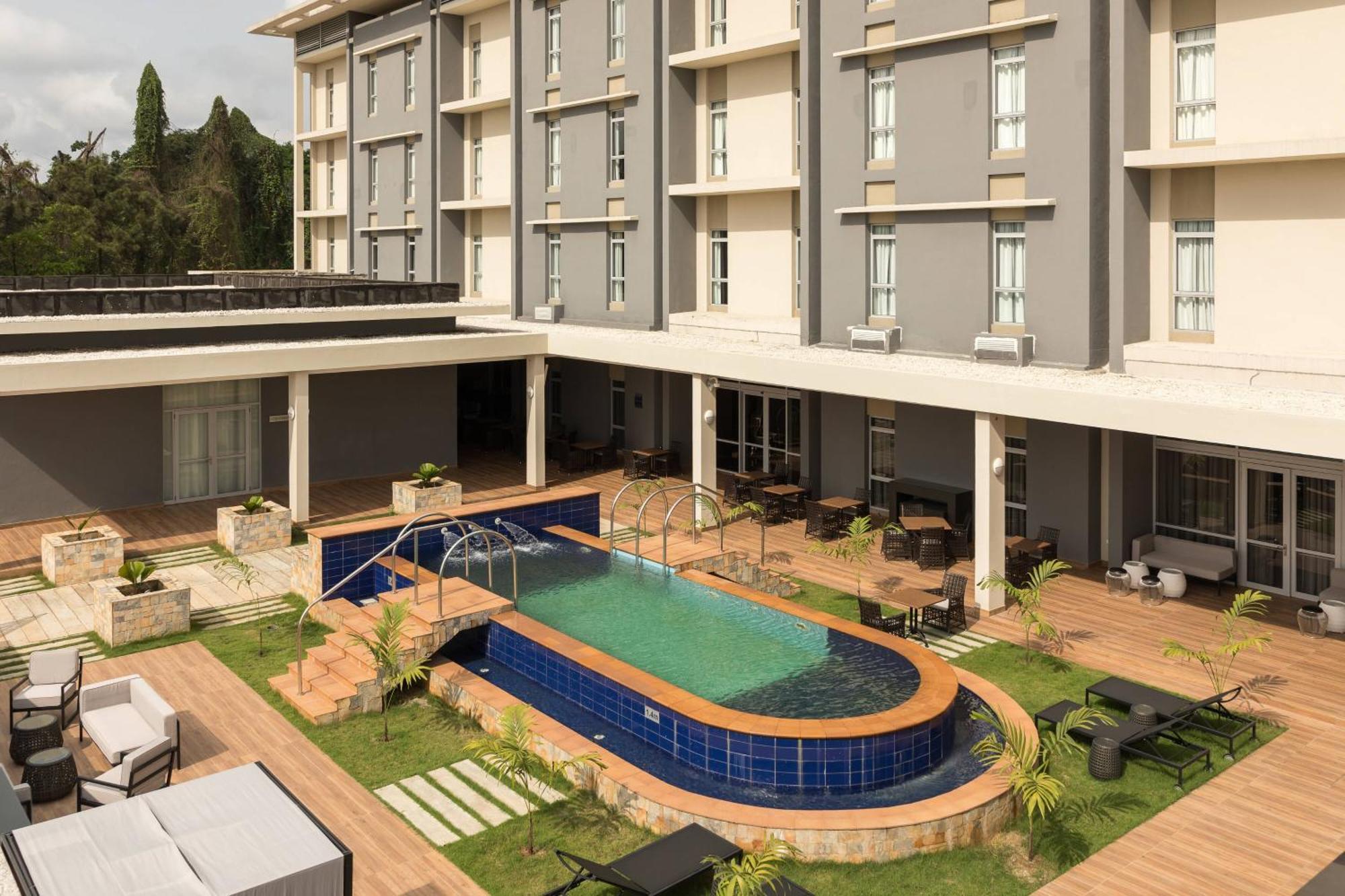 Protea Hotel By Marriott Owerri Select Bagian luar foto