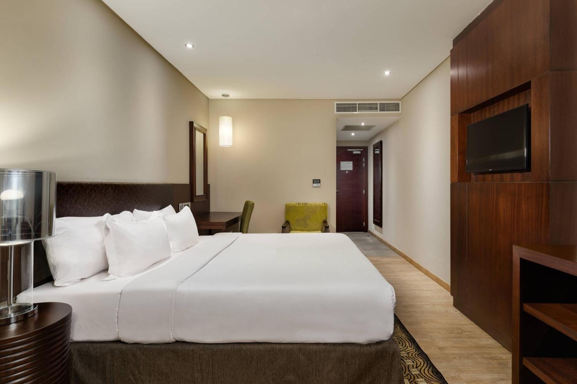 Protea Hotel By Marriott Owerri Select Bagian luar foto