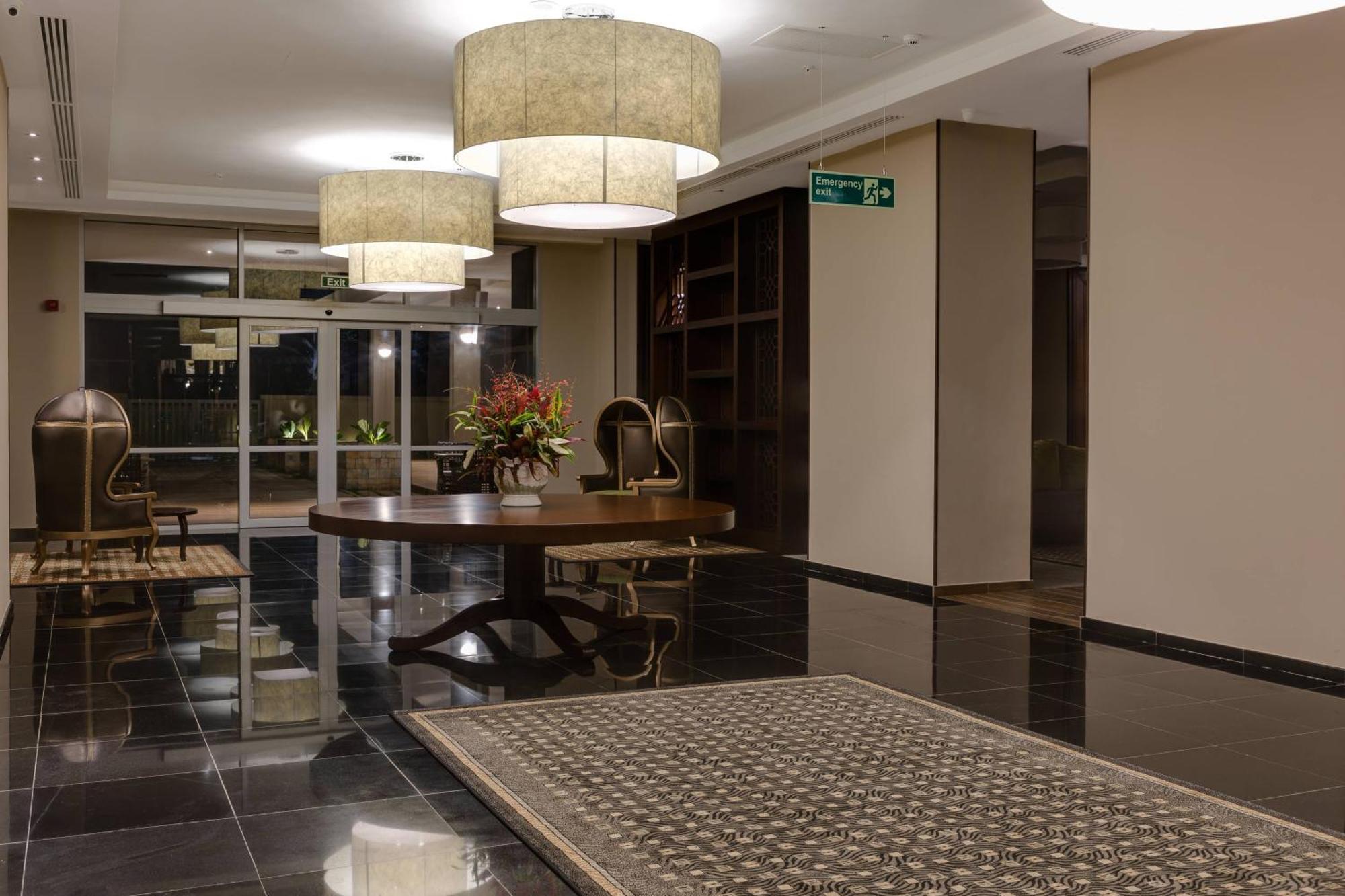 Protea Hotel By Marriott Owerri Select Bagian luar foto