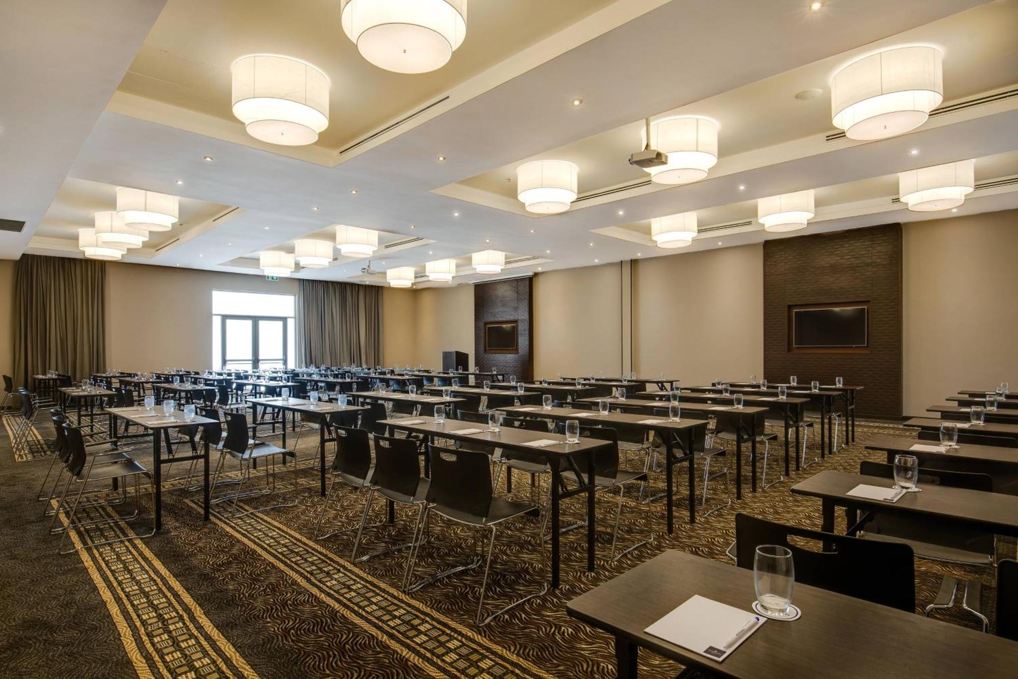Protea Hotel By Marriott Owerri Select Bagian luar foto