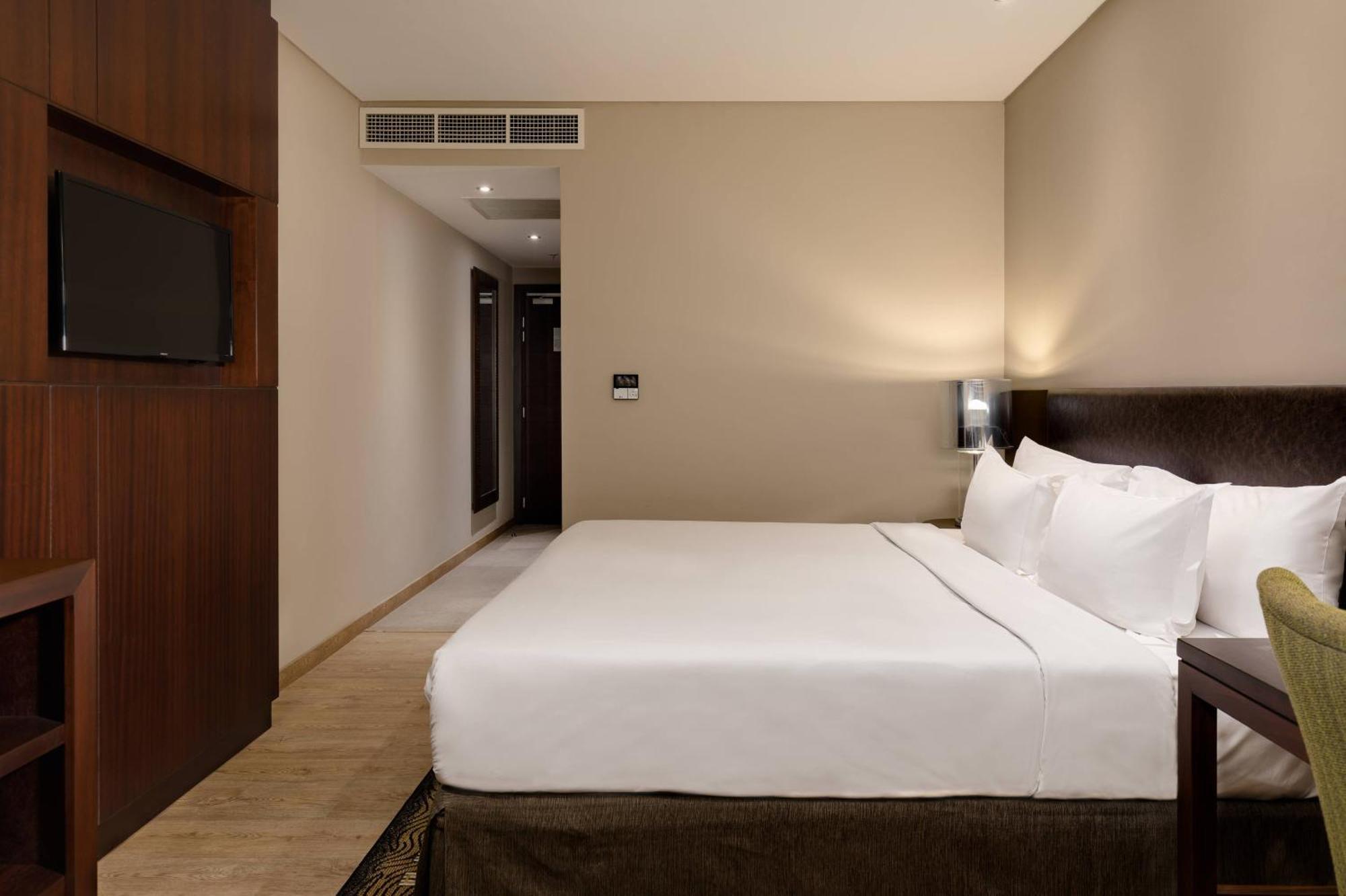 Protea Hotel By Marriott Owerri Select Bagian luar foto